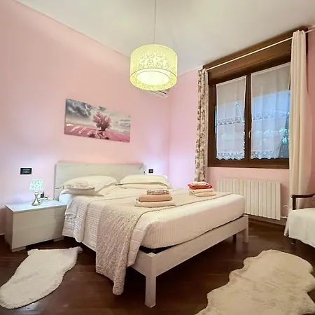 Δωμάτια σε οικογενειακή κατοικία Dolce Risveglio *